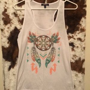 Woman’s large dream catcher tank top